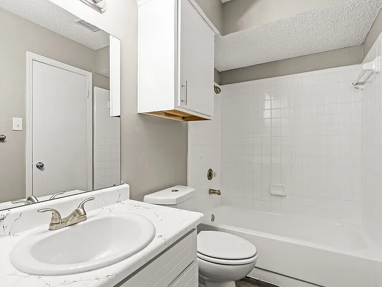 Ridgeway — Photo 26