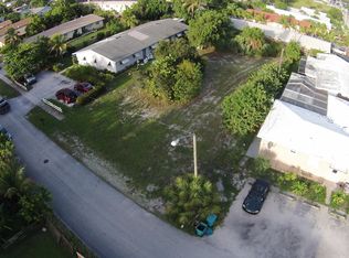 2 SE 3rd St, Boynton Beach, FL 33435