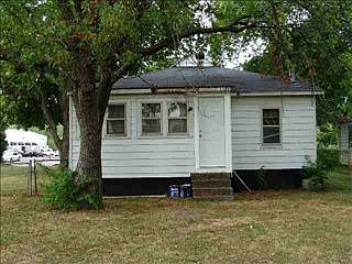 2nd image of 1813 N 10th St
