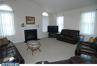 2nd image of 78 Sweetwater Ln