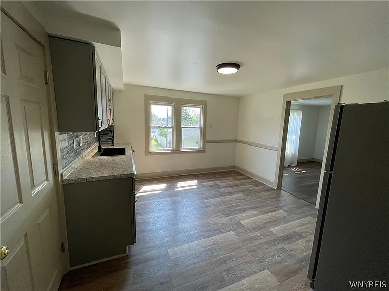 80 Meadow Pl — Photo 13