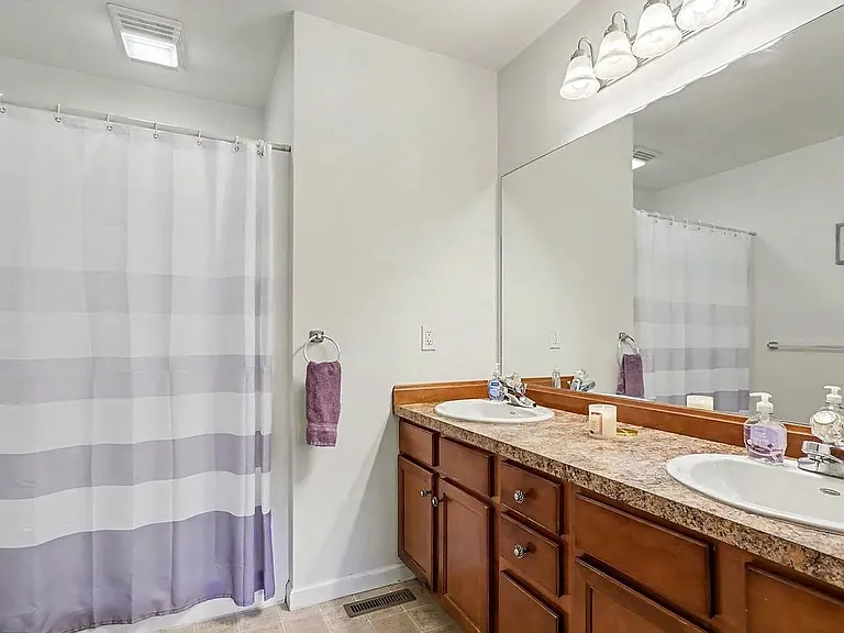 1212 Overlook Rd — Photo 10