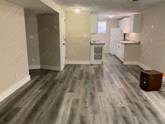 4th image of 310 Rockpile Blvd #1/2