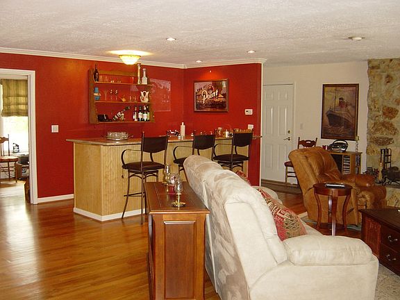 Family Room with Wet Bar