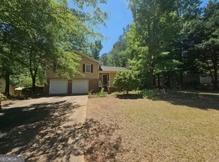 35 Stone Creek Dr, Covington, GA 30016