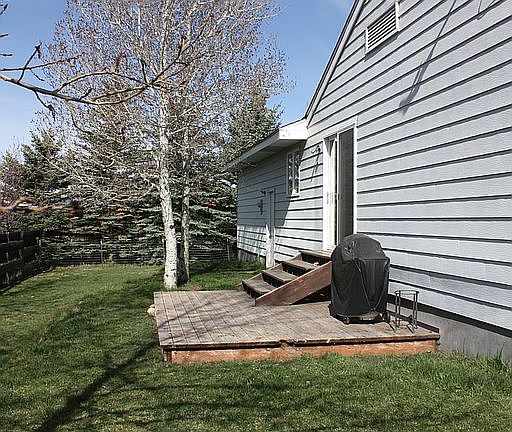 Fully Fenced Back Yard