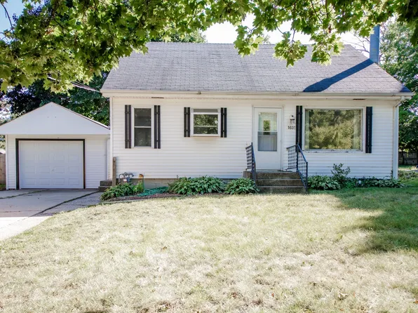 1601 2nd St, Winthrop Harbor, IL 60096