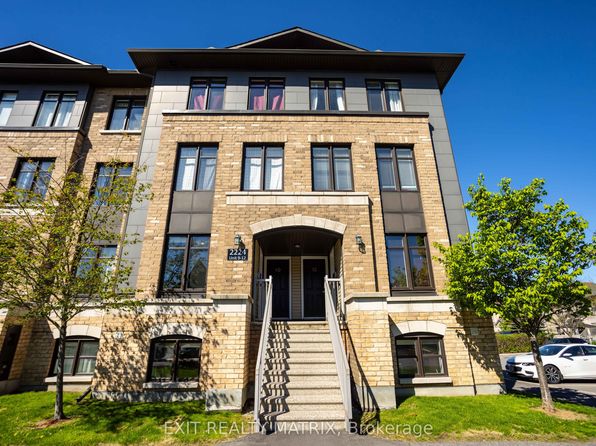 2224 Marble Cres #9, Clarence Rockland, ON K4K 0G9