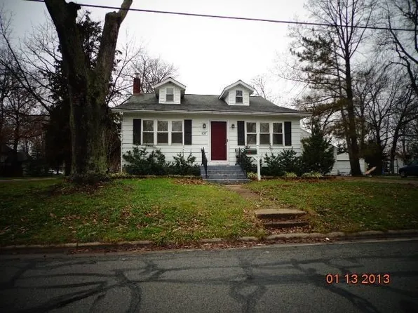 637 Taylor Ave, Huron, OH 44839