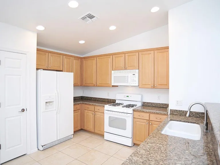 5493 W Silent Dove Way — Photo 31