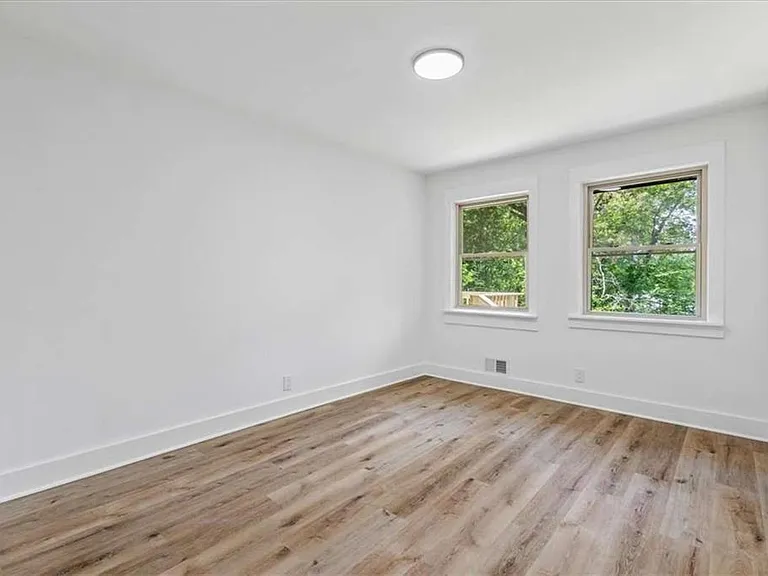 1400 North Ave NW #A — Photo 11
