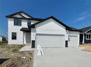2514 NW Greenwood St, Ankeny, IA 50023
