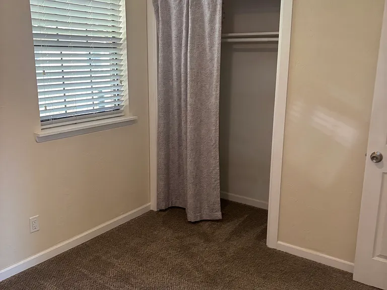 817 Owl St #817 — Photo 9