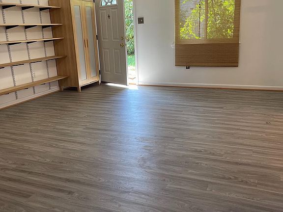 3rd image of 4143 Meadowland Ct #22