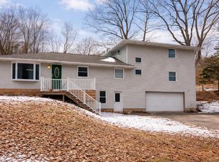 176 Four Mile Rd NW, Comstock Park, MI 49321