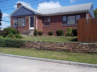 55 Oakwood Ave, Providence, RI 02909