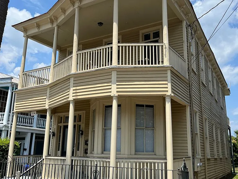 114 Alexander St #A — Photo 21