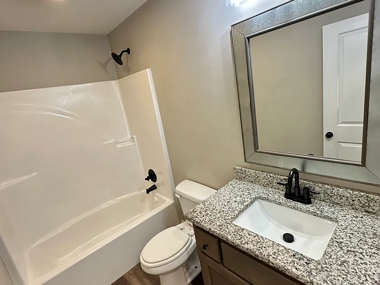 1729 White Rd — Photo 16