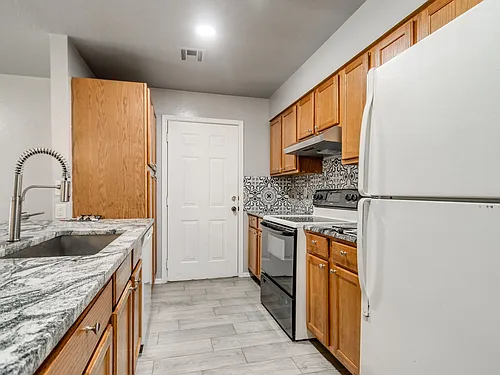 2512 SE 48th St Photo 1 2512 SE 48th St Photo 1