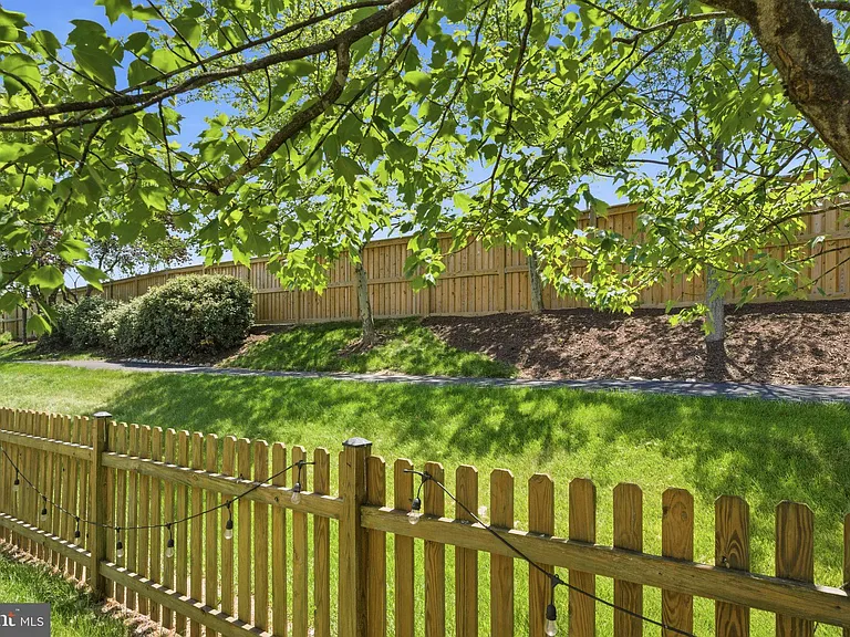 25403 Vacation Pl — Photo 41