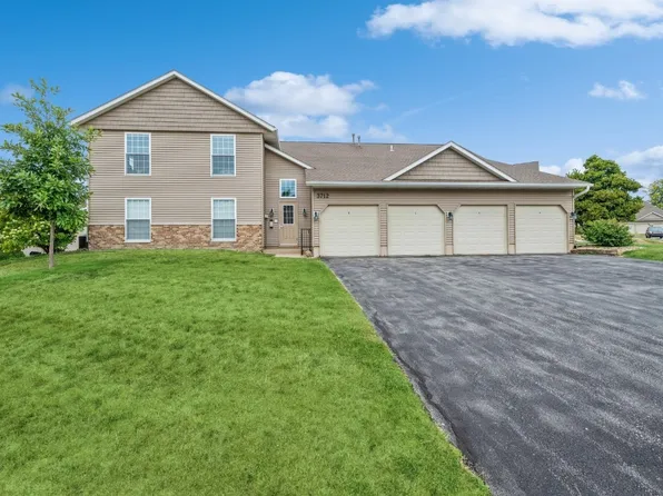 3712 Foxborough Ter NE APT D, Cedar Rapids, IA 52402