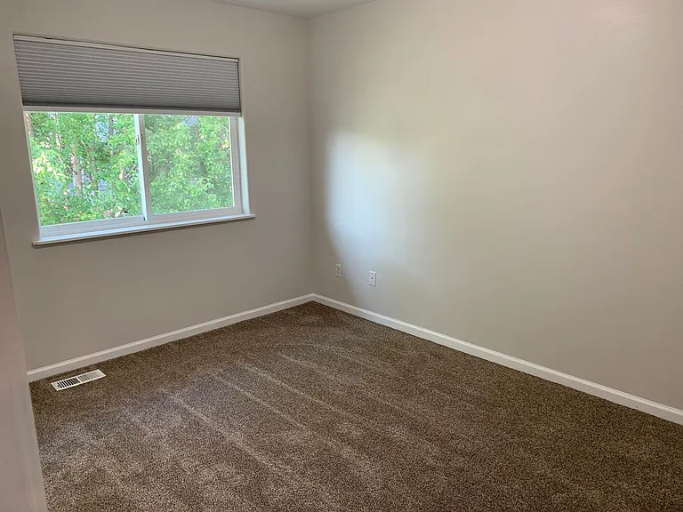 6388 Fairweather Dr — Photo 6