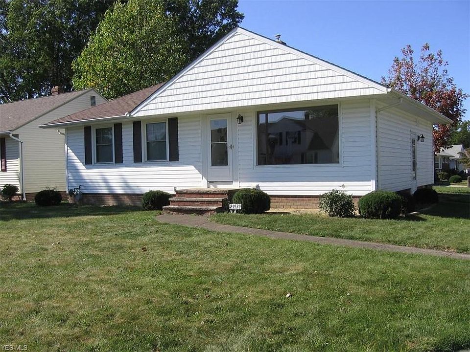 1st image of 29539 Woodway Dr