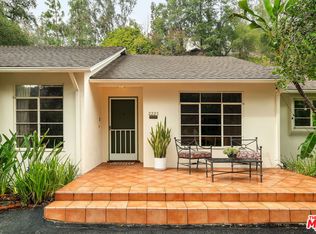 2225 E Chevy Chase Dr, Glendale, CA 91206
