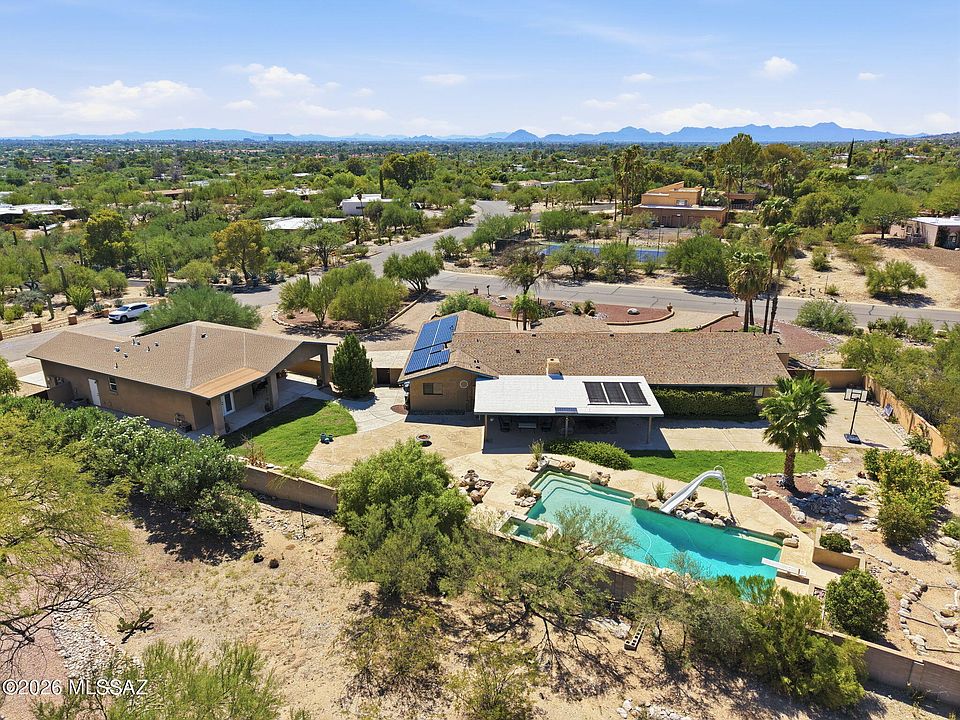 1st image of 3560 N Pantano Rd