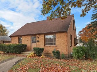 284 Highland Rd, Grayslake, IL 60030