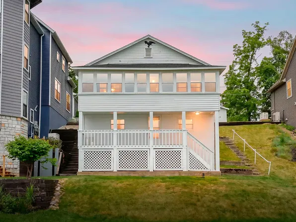 14895 N Barton Lake Dr, Vicksburg, MI 49097