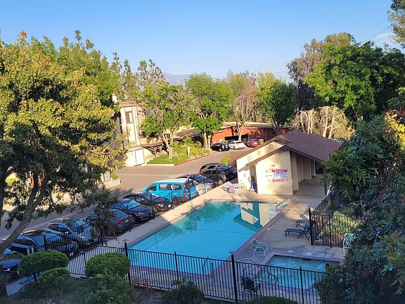 2nd image of 11300 Foothill Blvd Unit 27