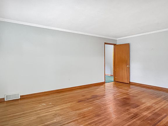 4th image of 6505 Patmore Rd