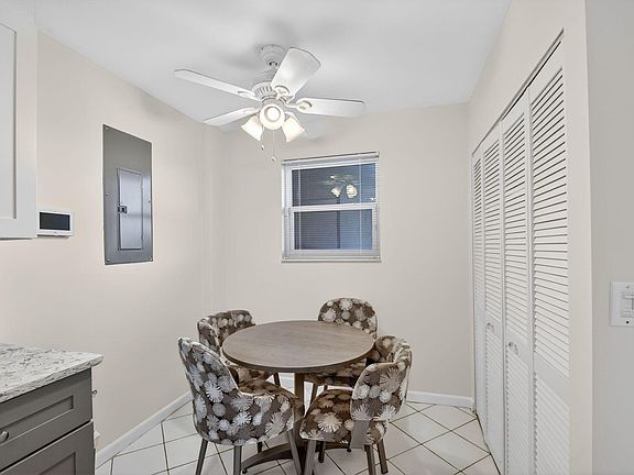 5th image of 3425 Via Poinciana #403
