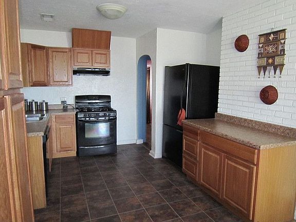 4th image of 854 Palo Duro Ave NW