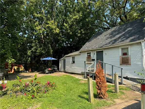 8 Weigel Aly #70, Rochester, NY 14621