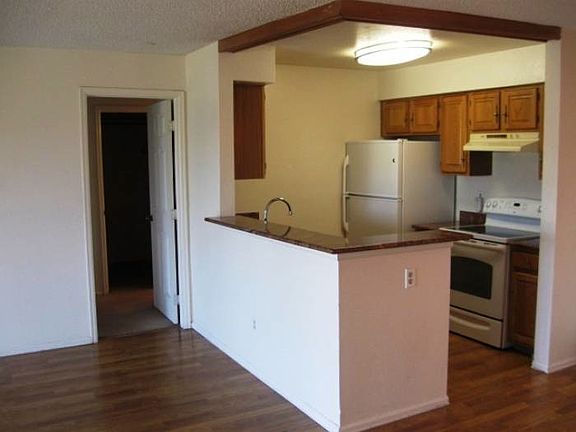 Open Kitchen