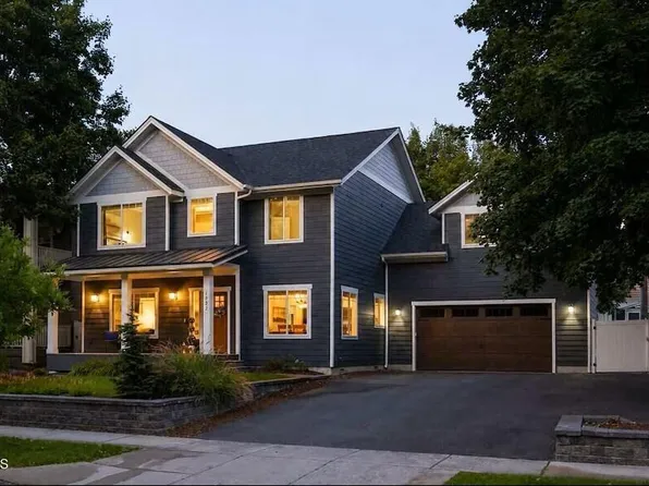 1032 N Government Way, Coeur D Alene, ID 83814
