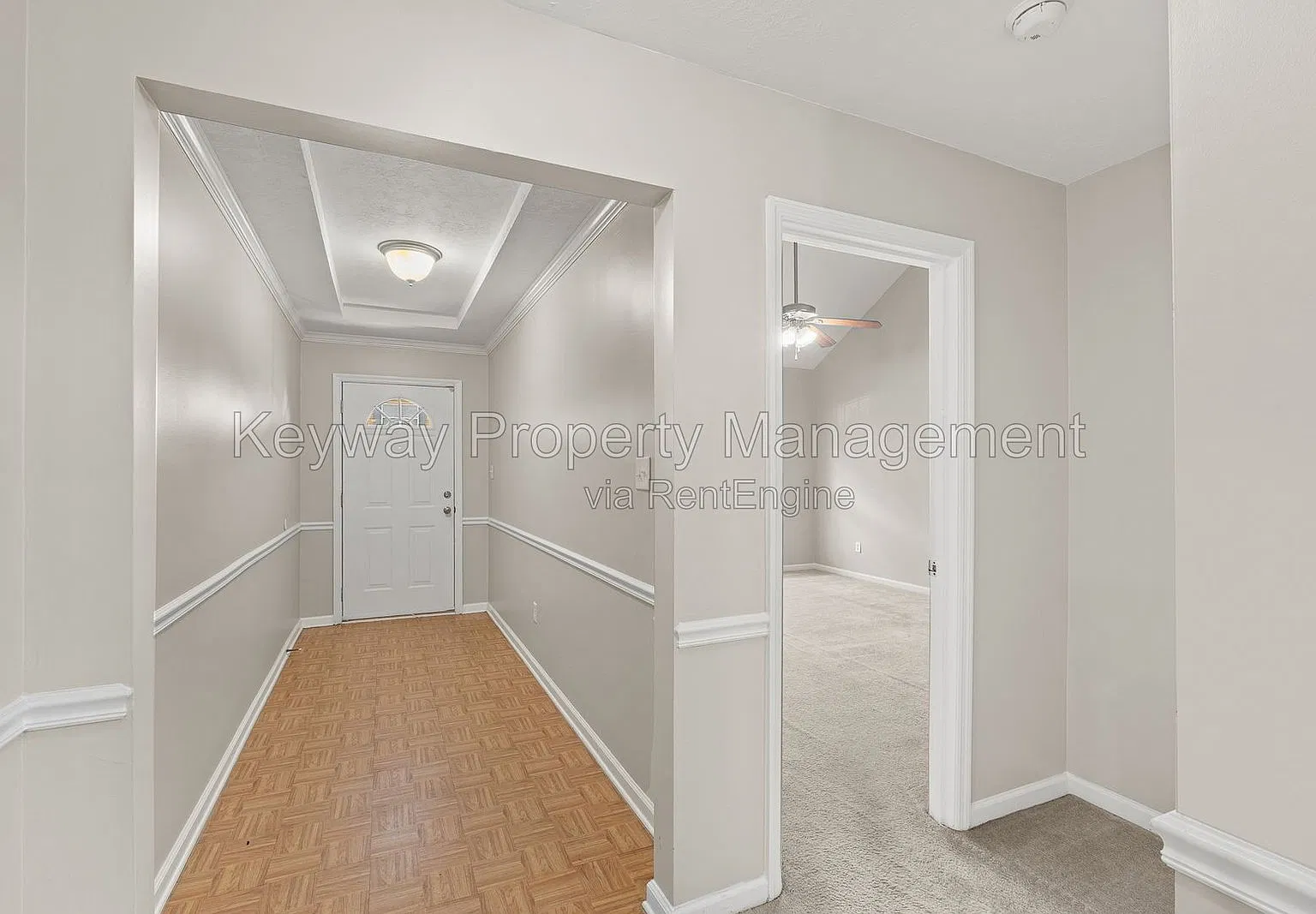4 bed, 2.5 bath, 2360 sqft, $1,930 — Photo 4