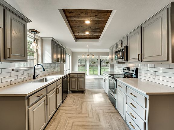 4616 Cinnamon Hill Dr _ 18.jpg