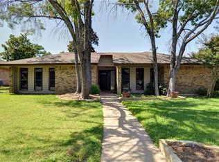 809 Katherine Ct, Cedar Hill, TX 75104