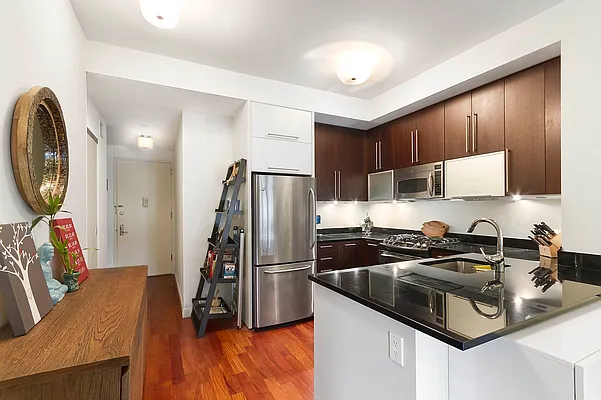 Rented by Douglas Elliman | media 21