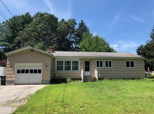 98 New Boston Rd, Dracut, MA 01826