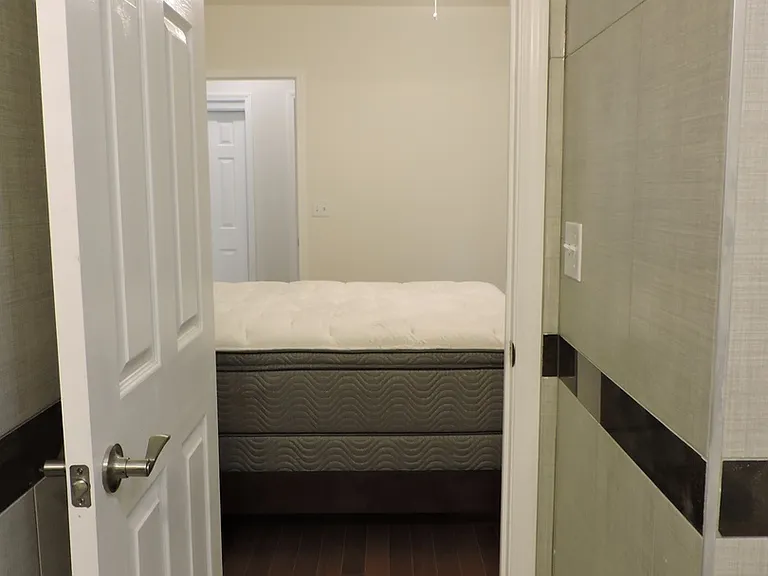 309 Sycamore Street Apartments — Photo 19