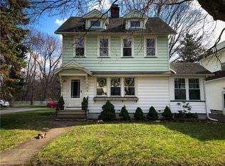 183 Harding Rd, Rochester, NY 14612