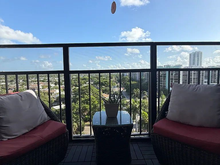 200 Leslie Dr #1029 — Photo 5