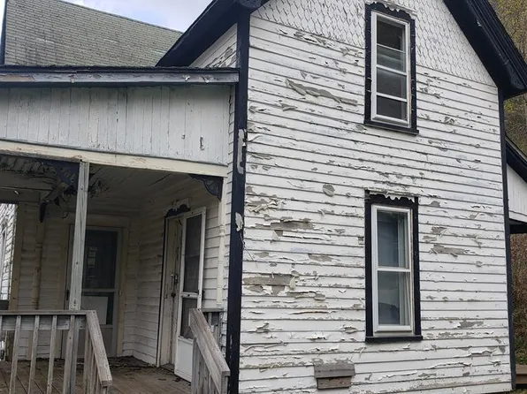 307 E 2nd St, Coudersport, PA 16915