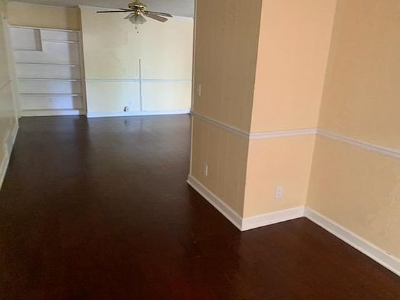 2nd image of 868 Park St
