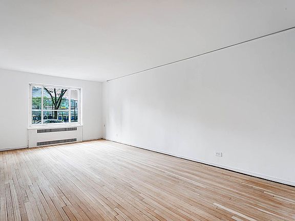 5th image of 520 E 90th St APT 1A