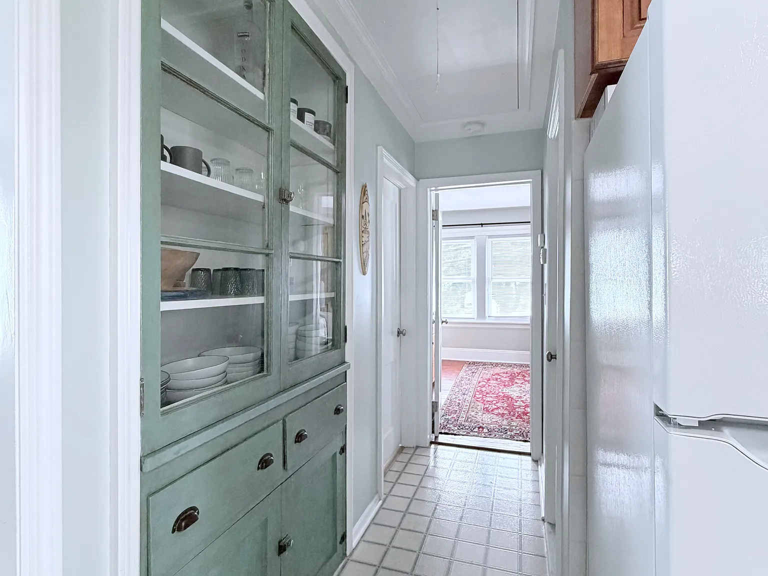 2 bed, 1500 sqft, $2,800 — Photo 3